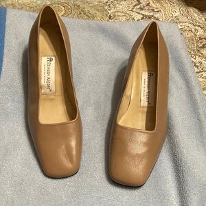 Etienne Aigner Tan Leather Heels